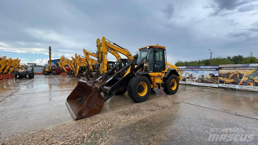 JCB 417 HT Iekrāvēji uz riteņiem