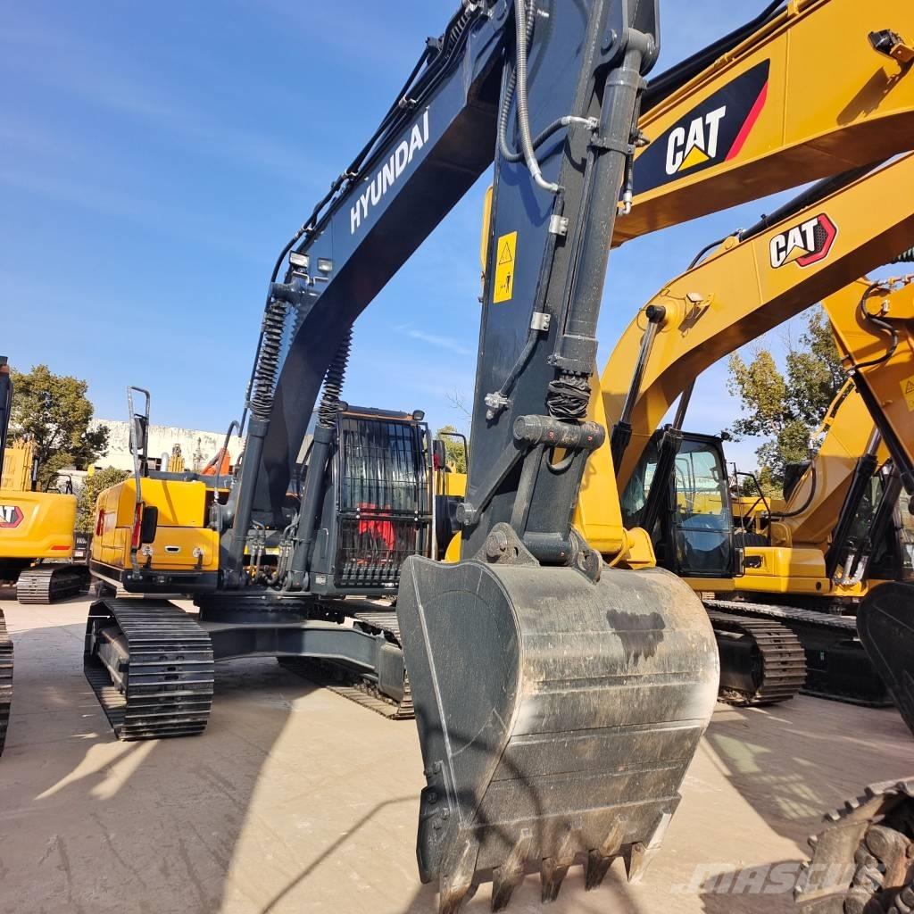 Hyundai 220LC-9T Kāpurķēžu ekskavatori