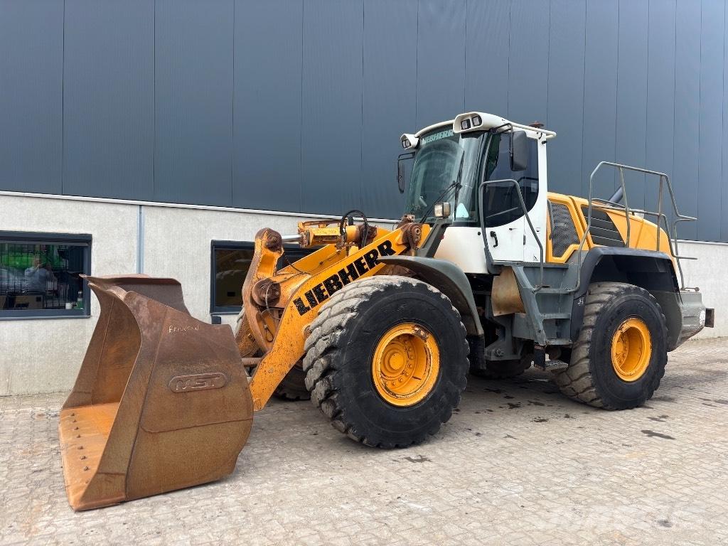 Liebherr L 550 Iekrāvēji uz riteņiem