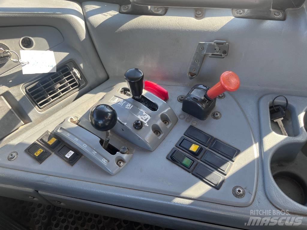 Volvo A 30 D Artikulētie pašizgāzēji
