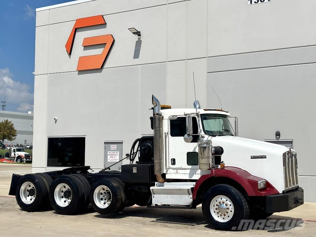 Kenworth T 800 Evakuators ar manipulatoru