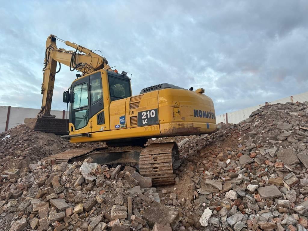 Komatsu LC 210 Kāpurķēžu ekskavatori
