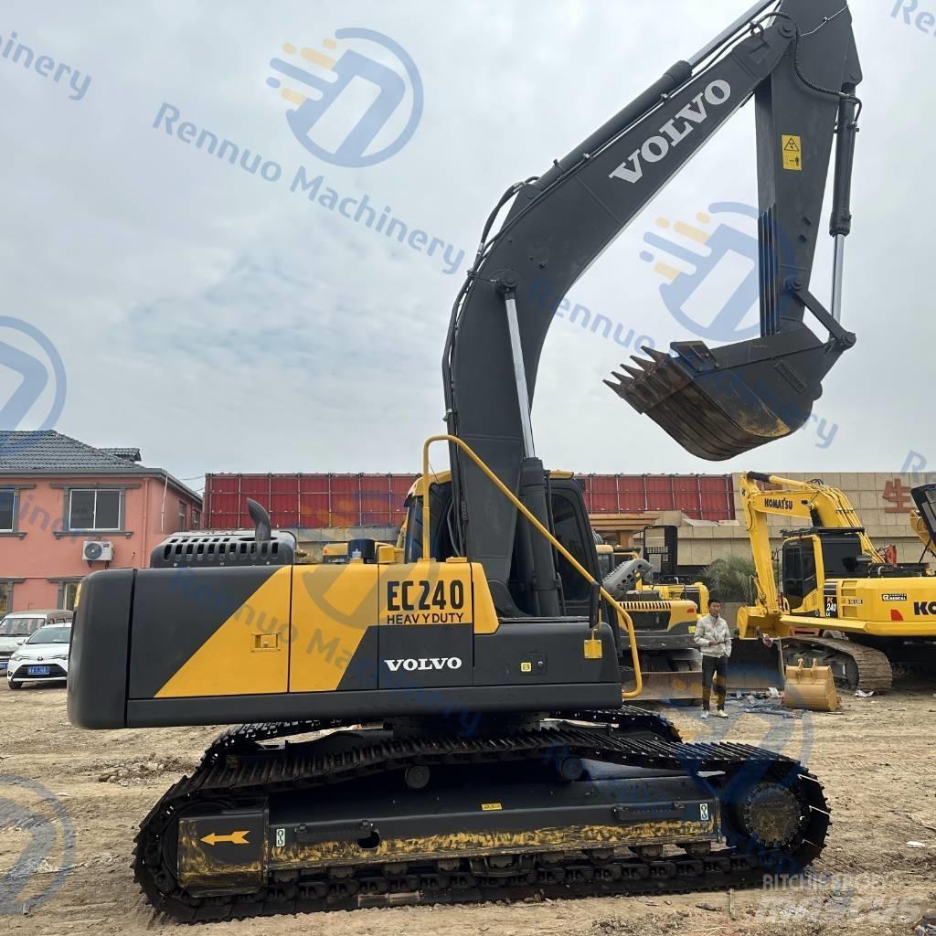 Volvo EC 240 Kāpurķēžu ekskavatori