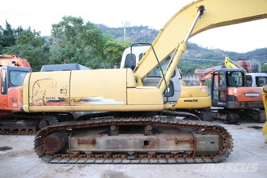 Sumitomo SH200-3 Kāpurķēžu ekskavatori