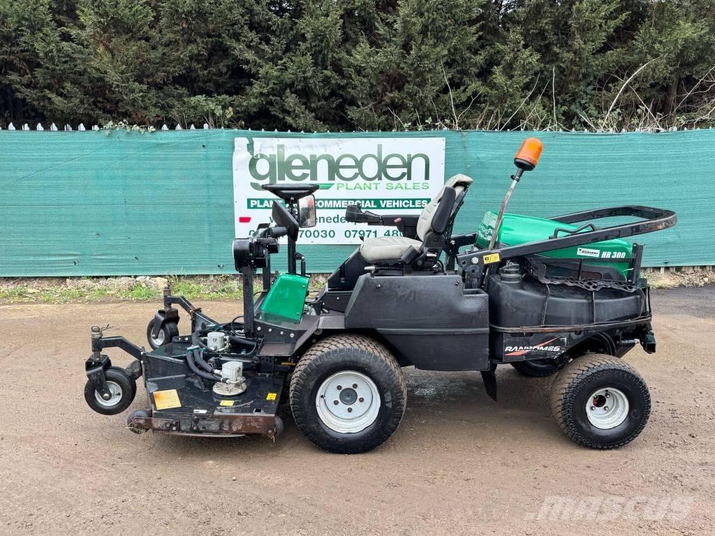 Ransomes HR300 Mauriņa traktors