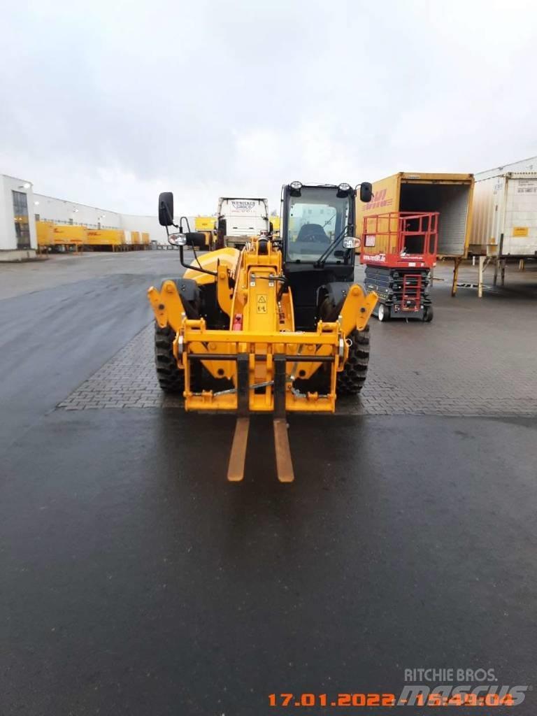 JCB 540-140 Teleskopiskie manipulatori