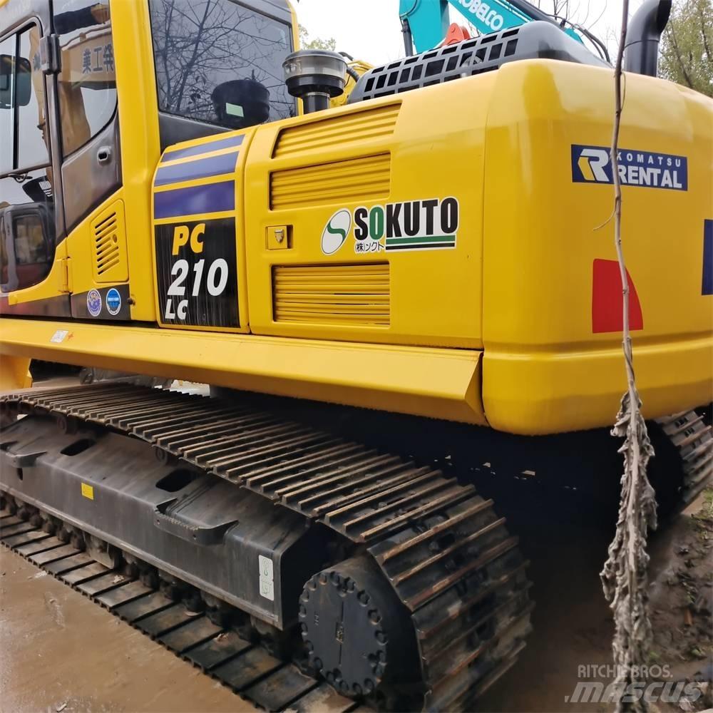 Komatsu PC 210 LC Kāpurķēžu ekskavatori