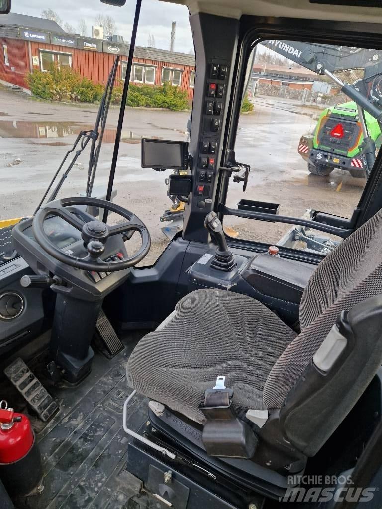 LiuGong 848 H Iekrāvēji uz riteņiem