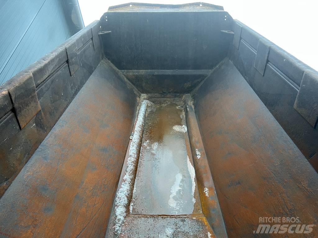 Volvo A30F Artikulētie pašizgāzēji