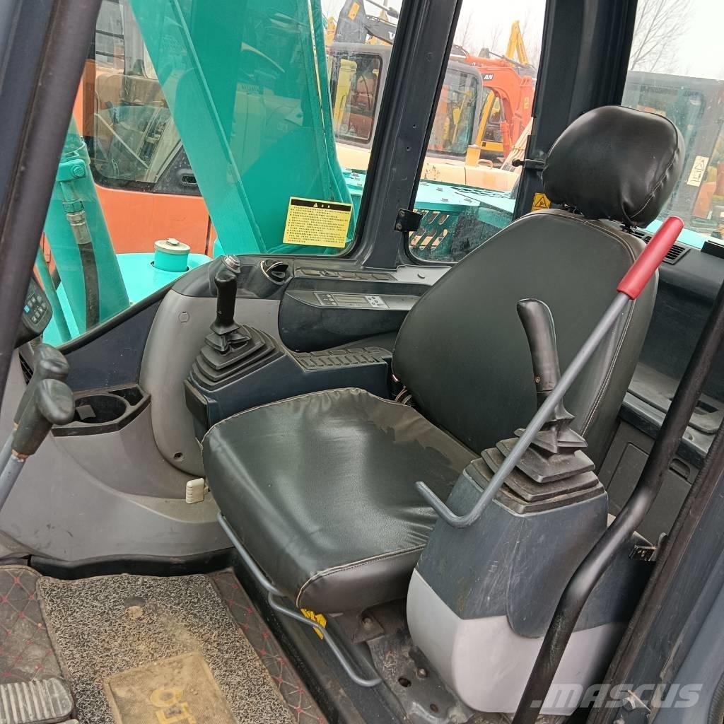 Kobelco SK75-8 Vidēja lieluma ekskavatori 7 t - 12 t