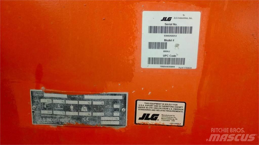 JLG 800AJ Strēles pacēlāji