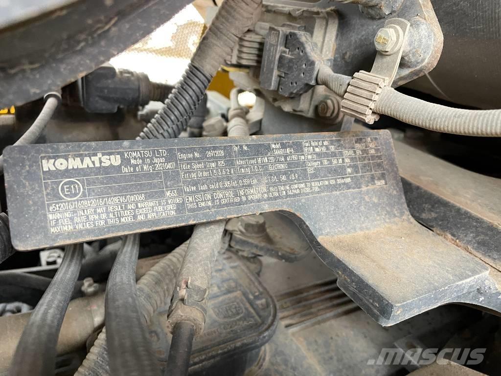 Komatsu D 65 PX-18E0 Kāpurķēžu buldozeri