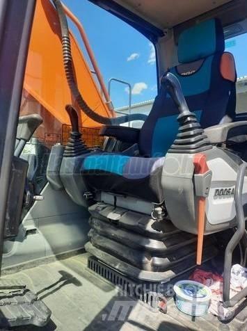 Doosan DX 340 LC Kāpurķēžu ekskavatori