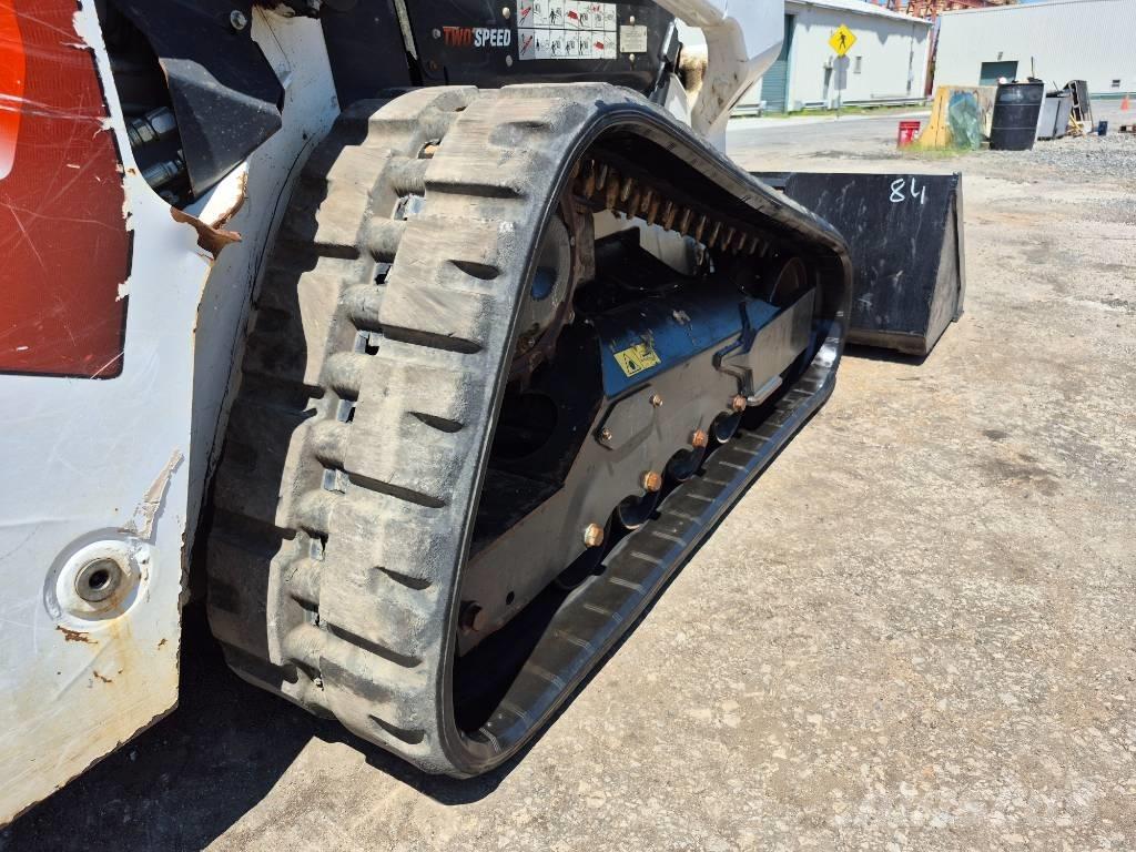 Bobcat T 64 Lietoti riteņu kompaktiekrāvēji