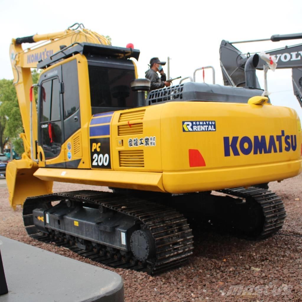 Komatsu PC 200-8 Kāpurķēžu ekskavatori