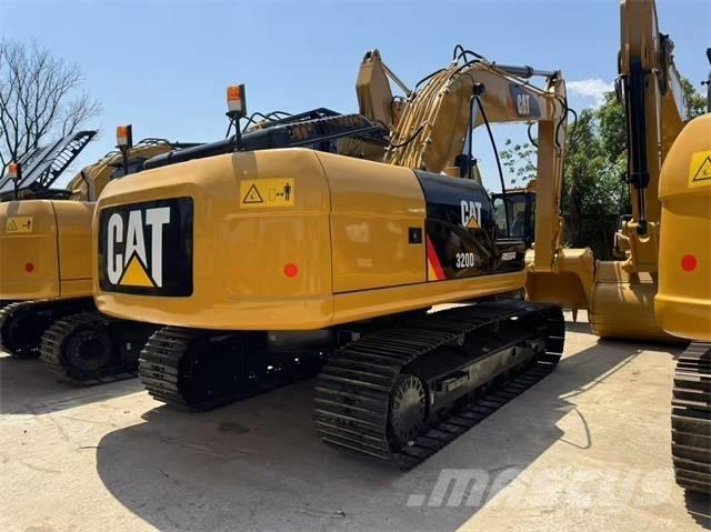 CAT 320 D Kāpurķēžu ekskavatori
