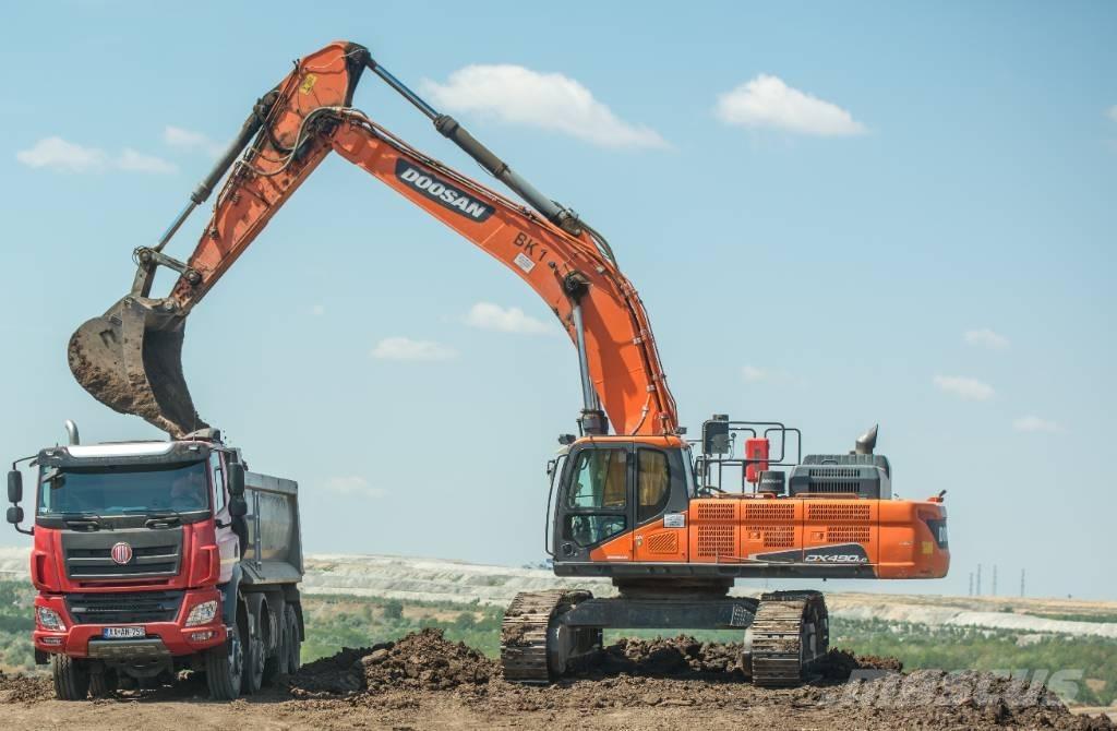 Doosan DX490LC-5 Kāpurķēžu ekskavatori