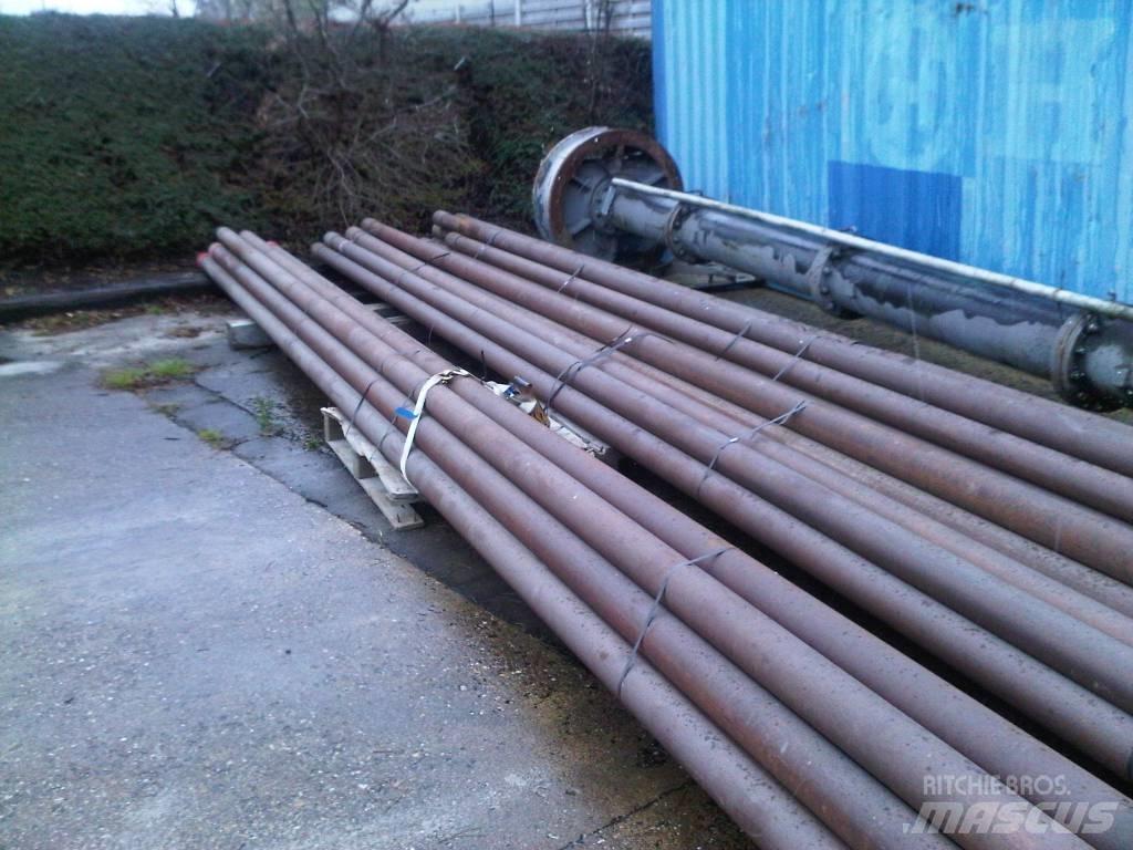  Drill pipes 32' X 4" Naftas un gāzes urbšanas iekārtas
