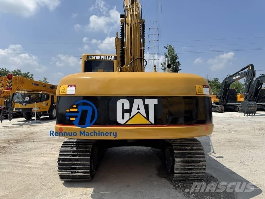 CAT 320 C Kāpurķēžu ekskavatori
