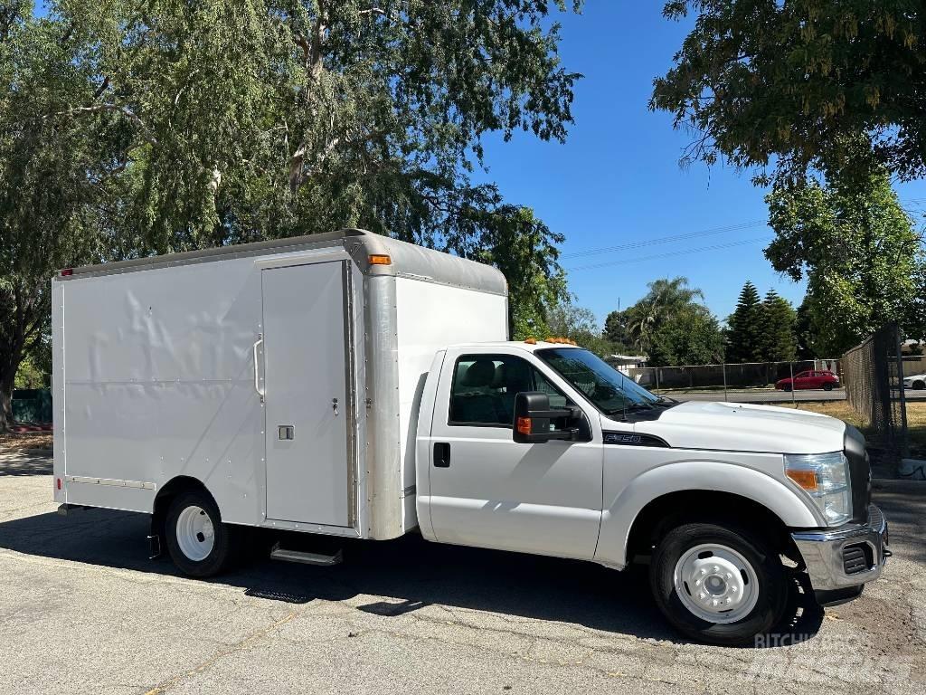 Ford F 350 Vieglais kravas automobilis/izkraušana no sāniem