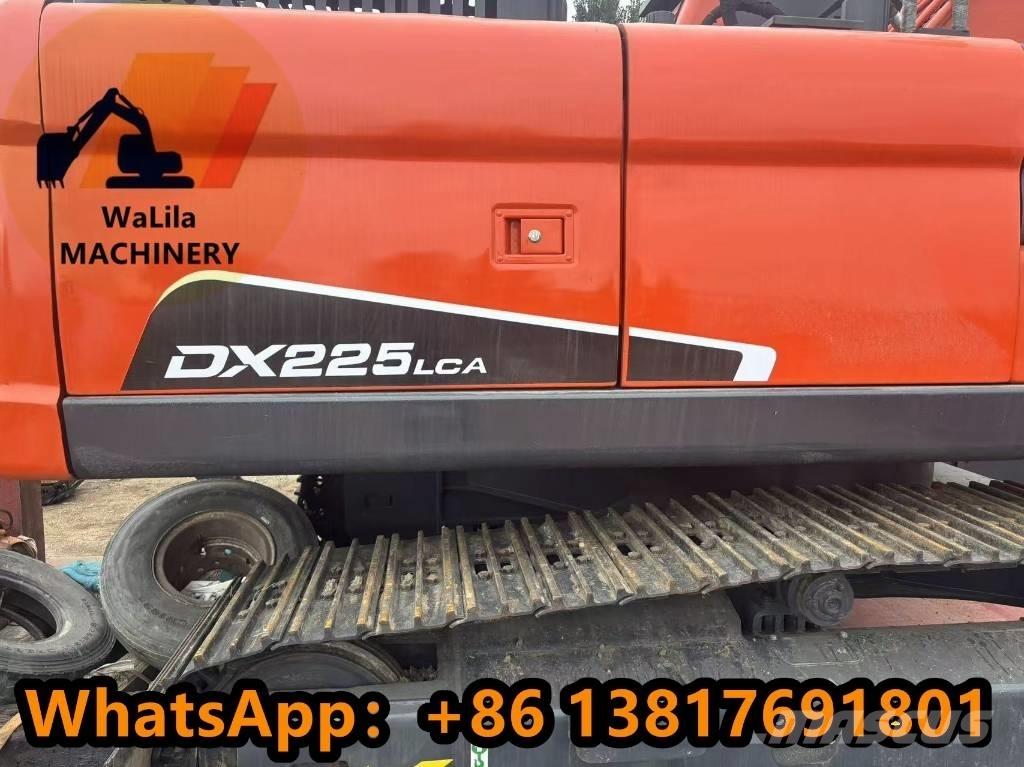 Doosan DX 225 Kāpurķēžu ekskavatori