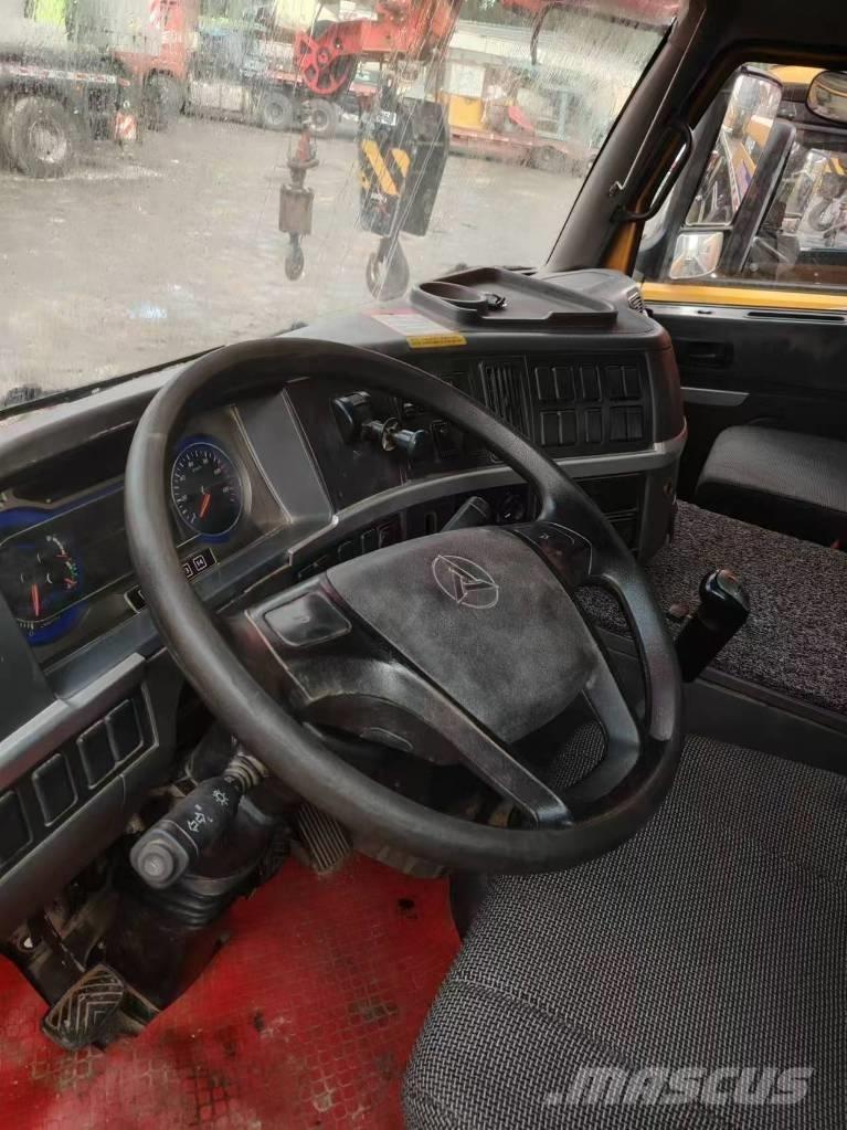 Sany STC1300C8 Visurgājēji celtņi