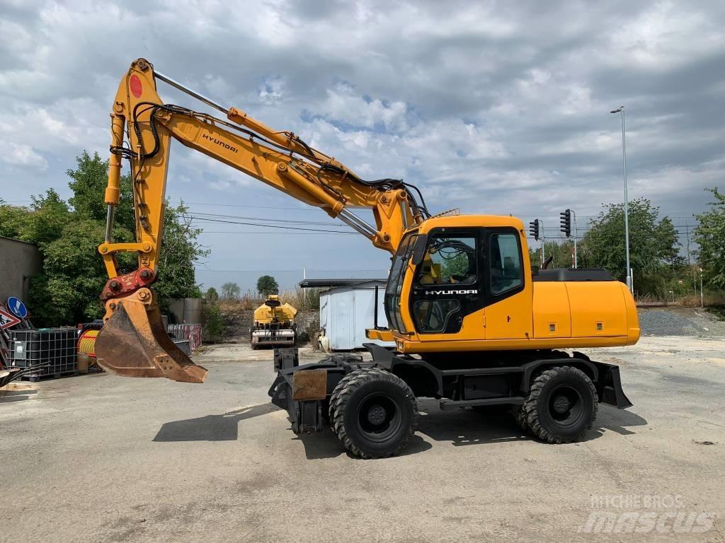 Hyundai ROBEX 170W-3 Ekskavatori uz riteņiem