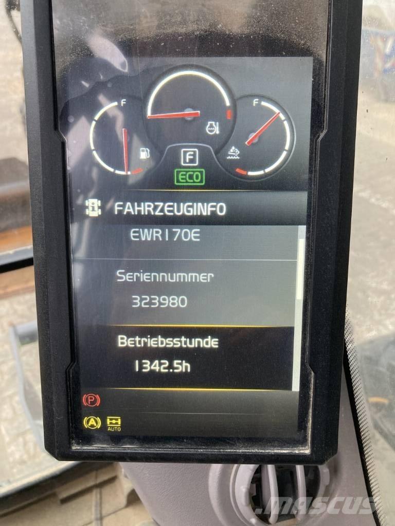 Volvo EWR 170 E Ekskavatori uz riteņiem