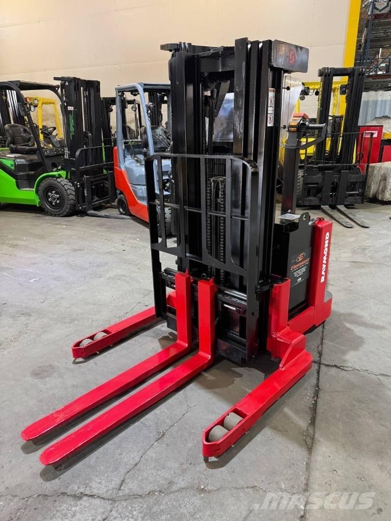 Raymond DSX040 Pašgājēji krautnētāji