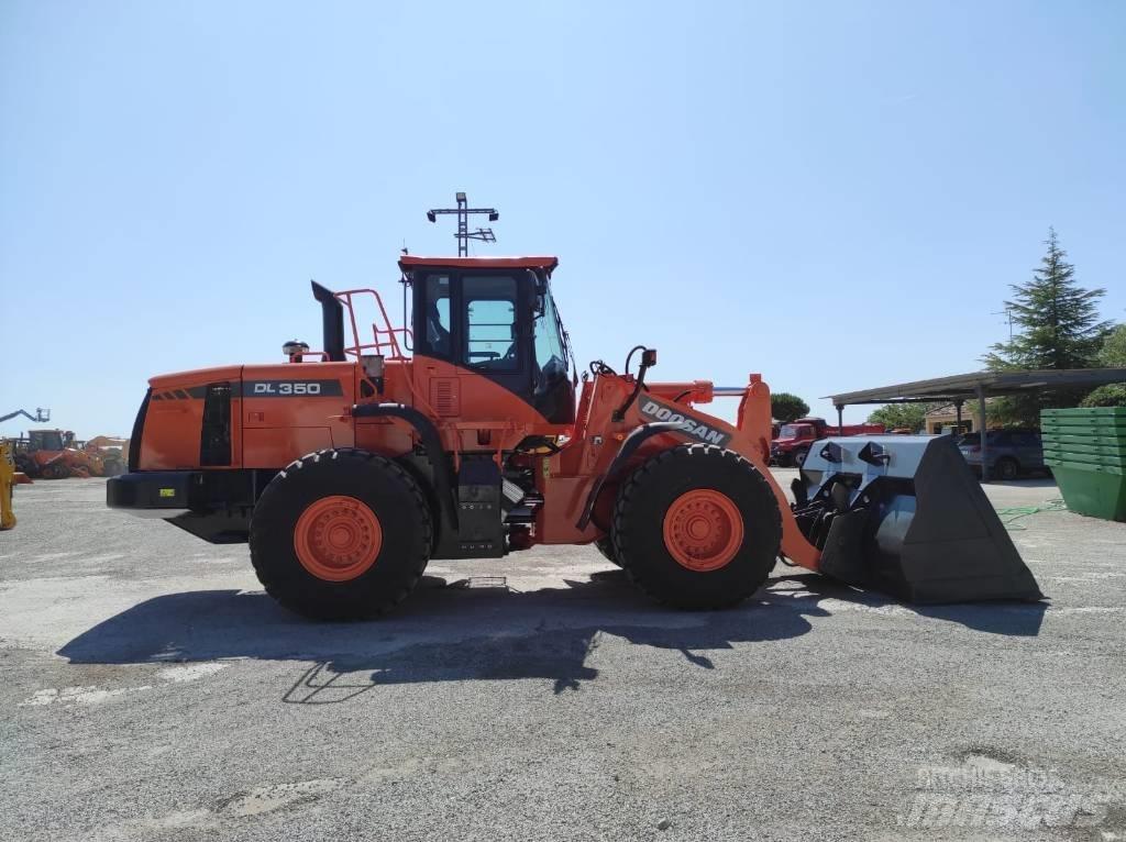 Doosan DL 350-5 Iekrāvēji uz riteņiem