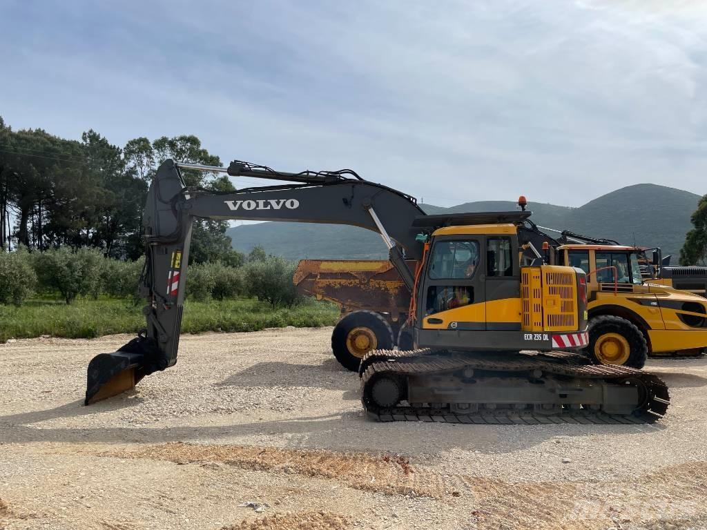 Volvo ECR 235 DL Kāpurķēžu ekskavatori