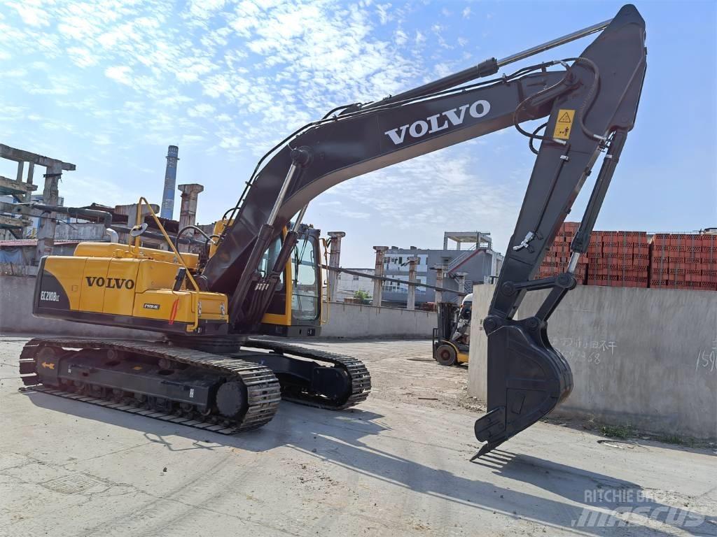 Volvo EC210B Kāpurķēžu ekskavatori