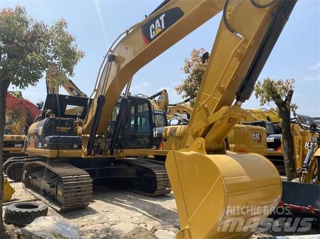 CAT 325 D Kāpurķēžu ekskavatori