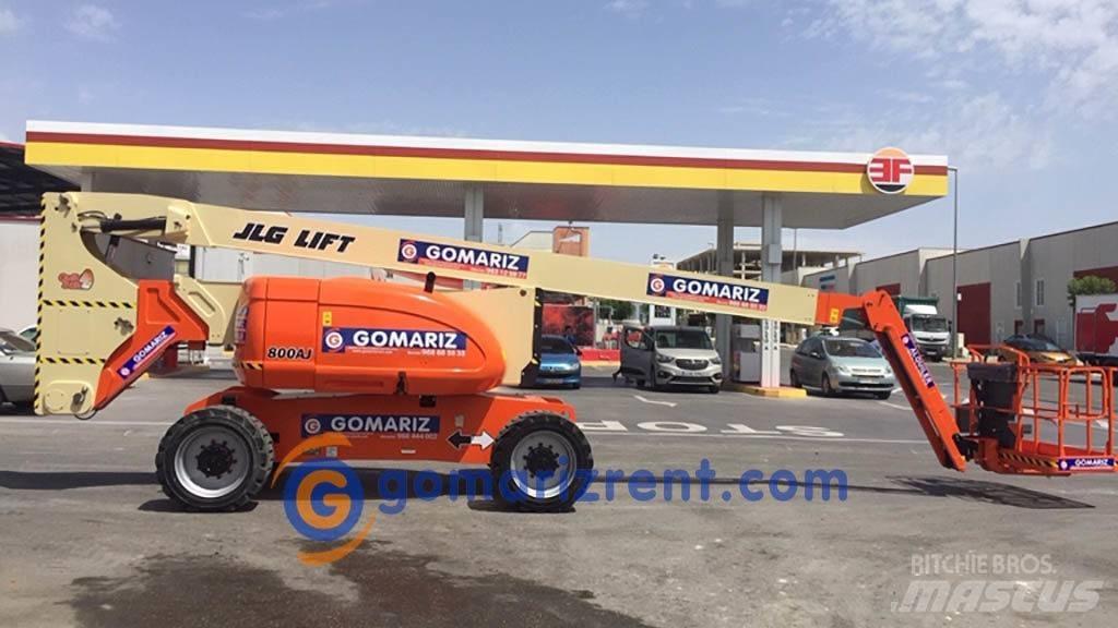 JLG 800 AJ Strēles pacēlāji