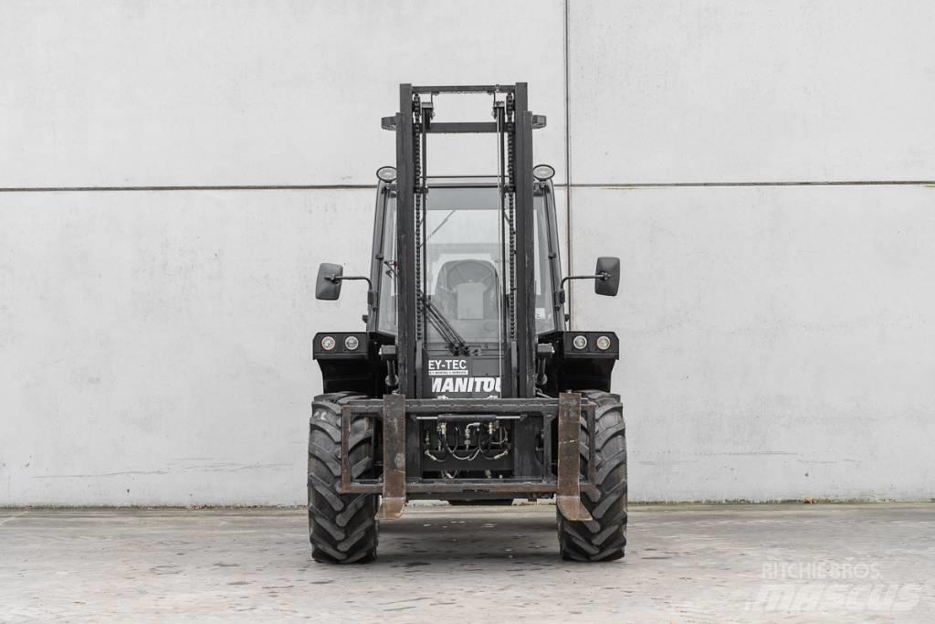 Manitou M 30-4 D Tehnika ar dīzeļa dzinēju