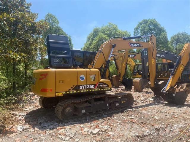 Sany SY215C Kāpurķēžu ekskavatori