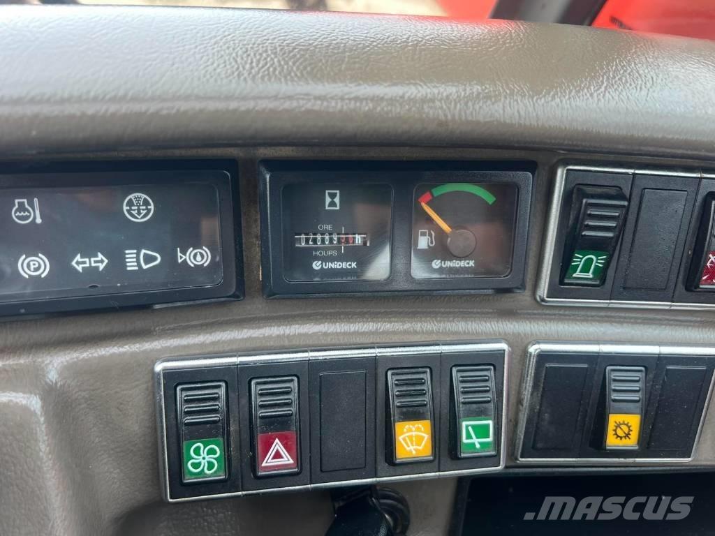 Manitou MT 1440 SL T Teleskopiskie manipulatori