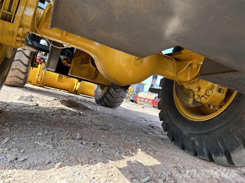 SDLG L 936 Iekrāvēji uz riteņiem