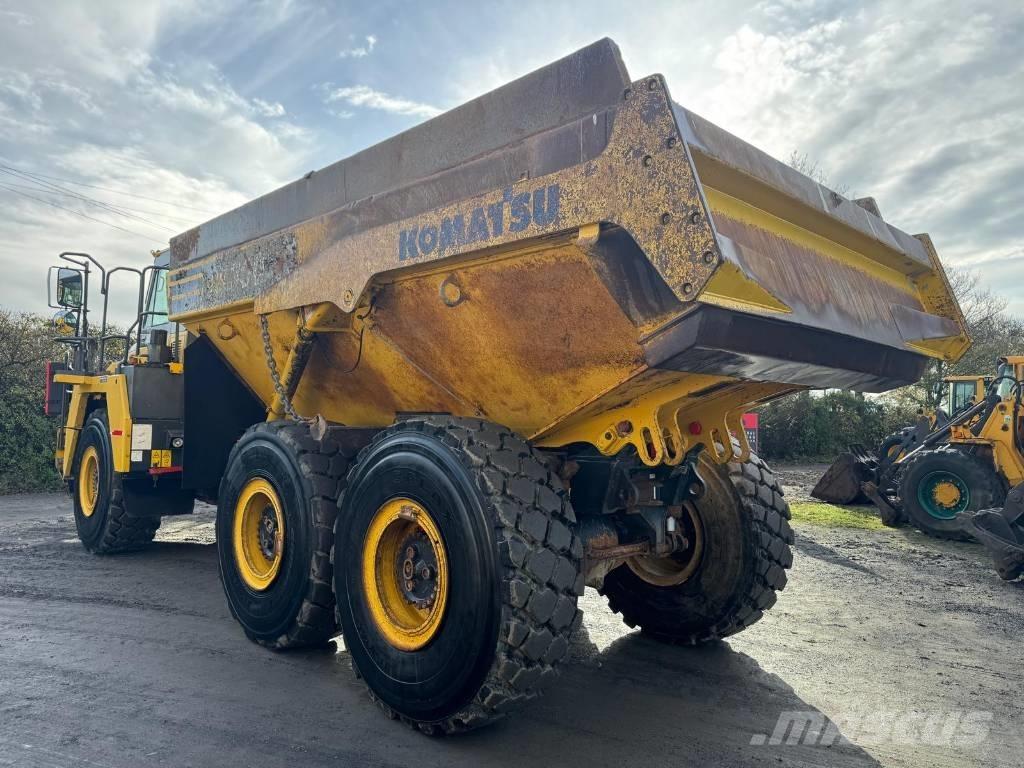 Komatsu HM 300-3 Artikulētie pašizgāzēji