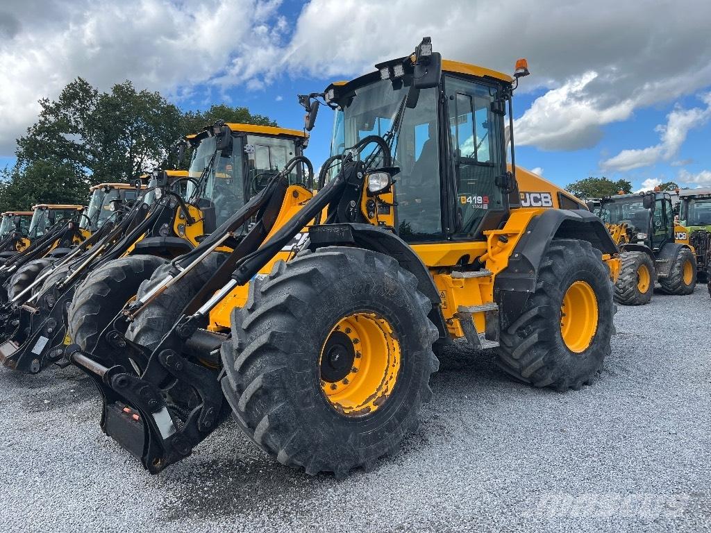 JCB 419s Lauksaimniecības pacēlāji
