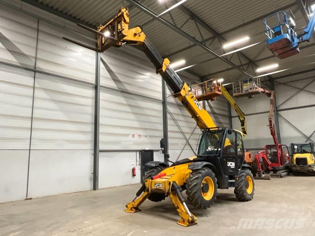 JCB 535-125 Teleskopiskie manipulatori