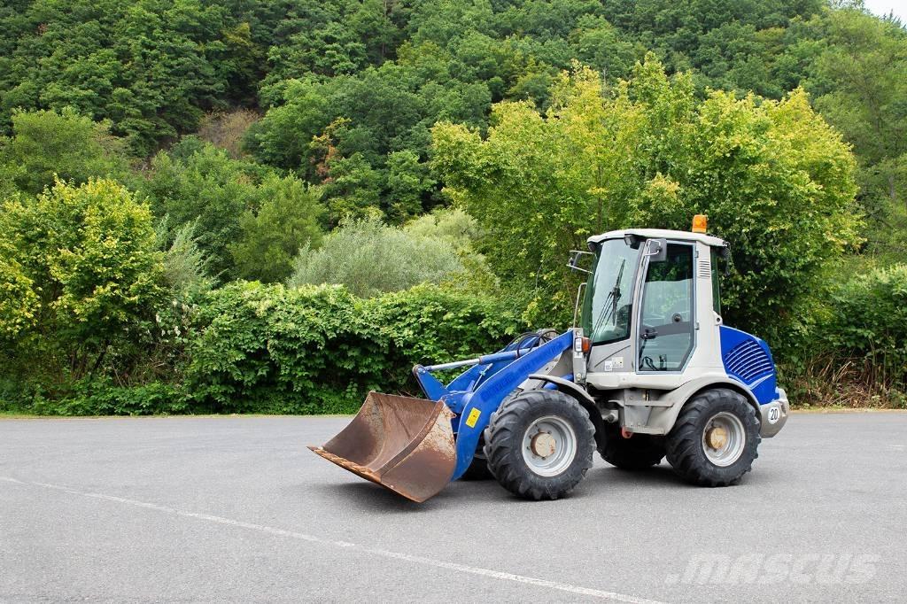 Atlas AR 65 Iekrāvēji uz riteņiem