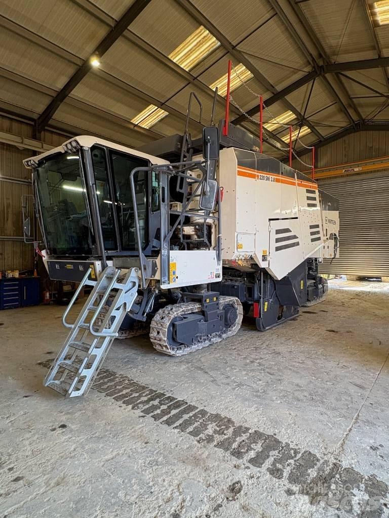 Wirtgen 220 SMI Būvniecība- Citi