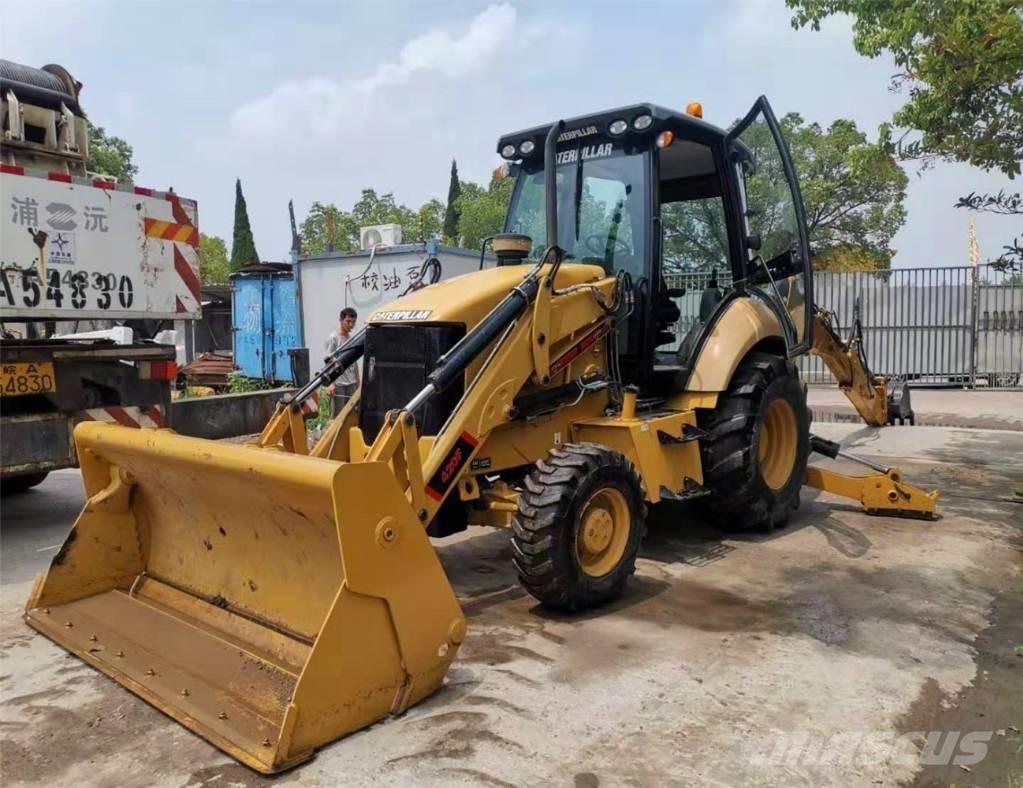 CAT 430F Ekskavatori-iekrāvēji