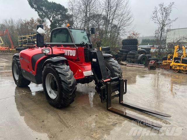 Manitou MT 932 Teleskopiskie manipulatori