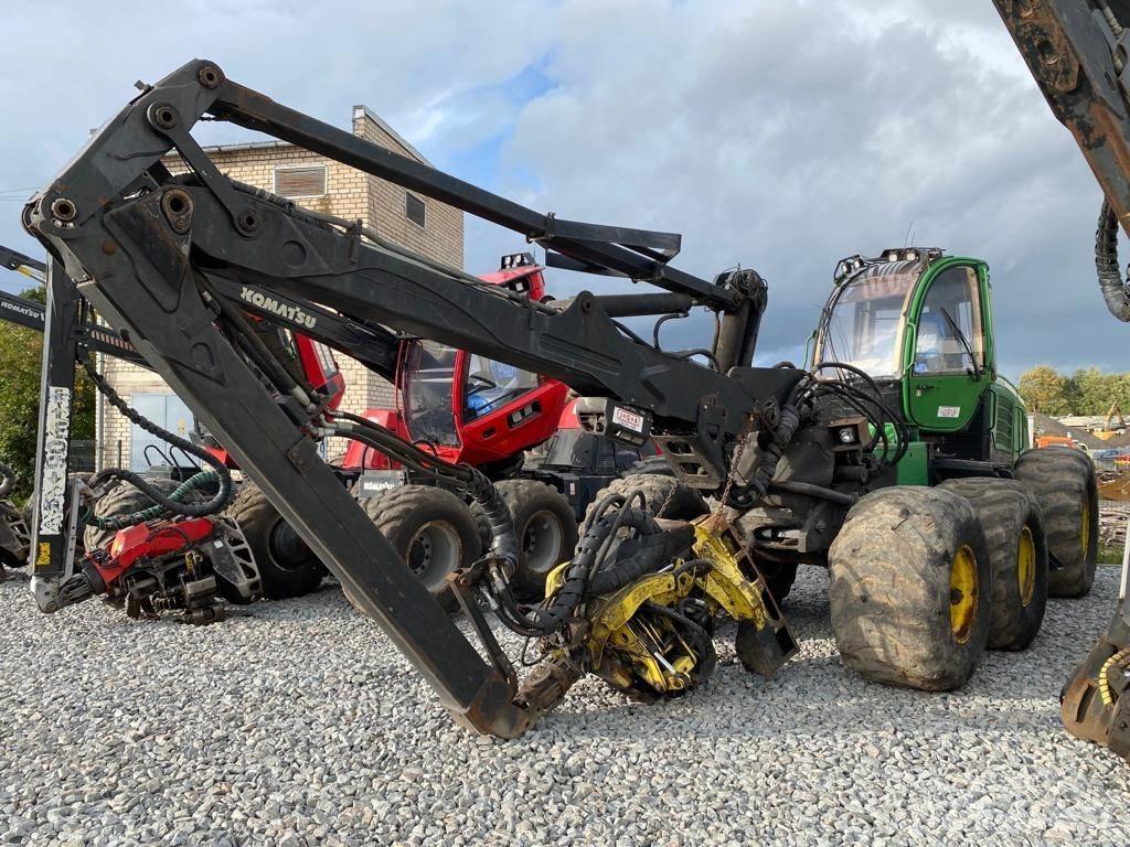 John Deere 1470 E Harvesteri