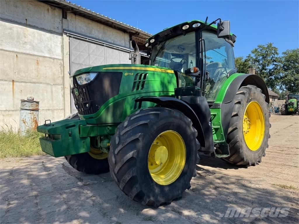 John Deere 6175 r Traktori