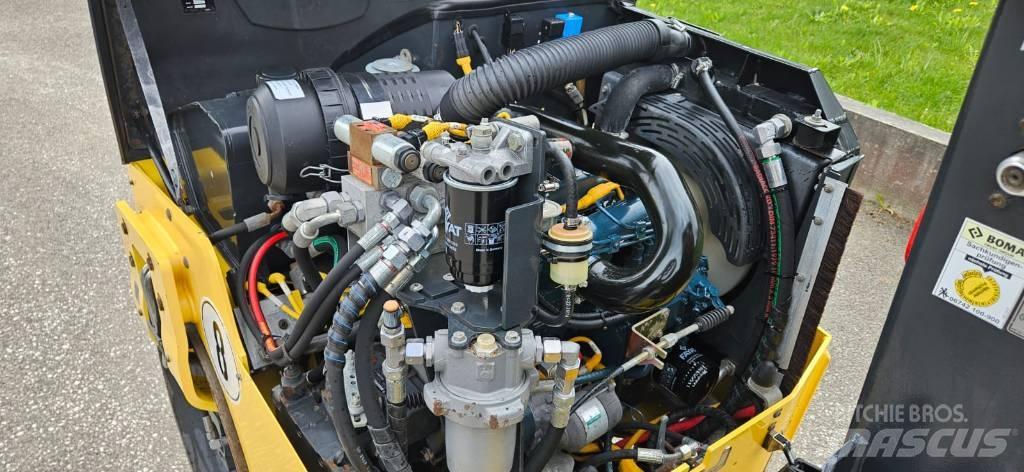 Bomag BW 100 AC Kombinētie veltņi