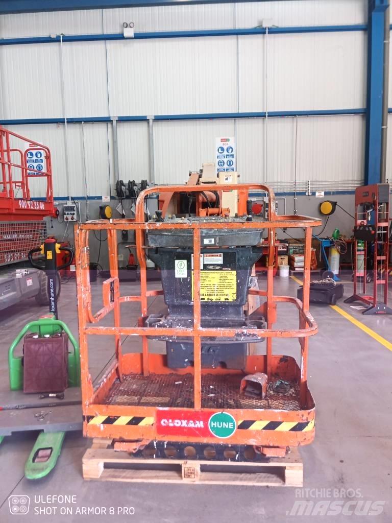 JLG E 300 AJP Strēles pacēlāji