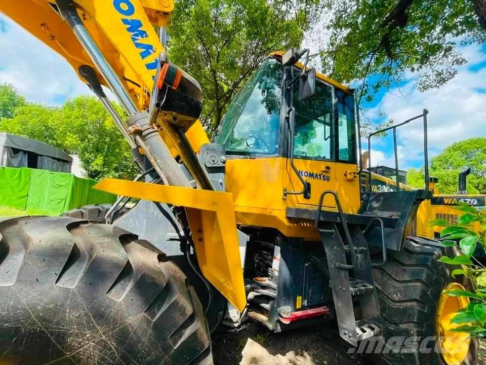 Komatsu WA380-6 Iekrāvēji uz riteņiem